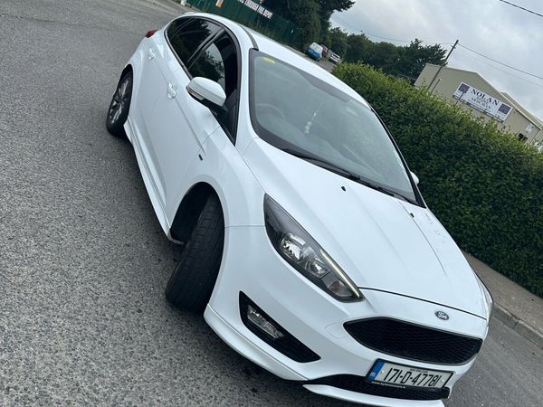 Ford Focus Hatchback, Diesel, 2017, White