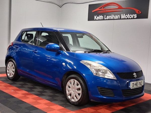 Suzuki Swift Hatchback, Petrol, 2013, Blue