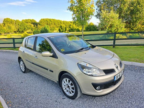 Renault Clio Hatchback, Petrol, 2008, Yellow