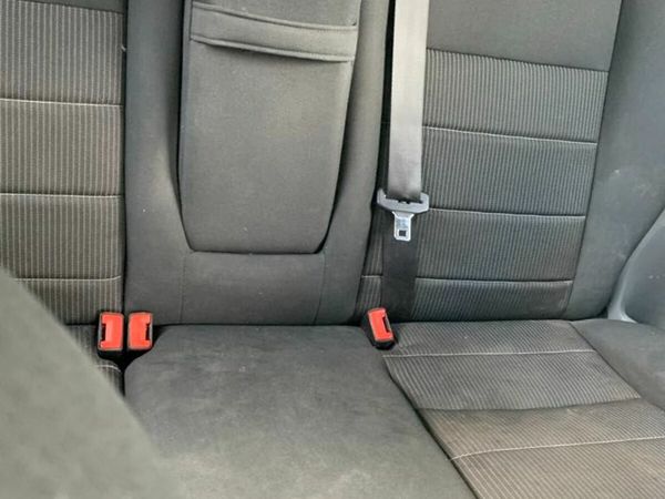 Ford Focus Hatchback, Petrol, 2009, Silver