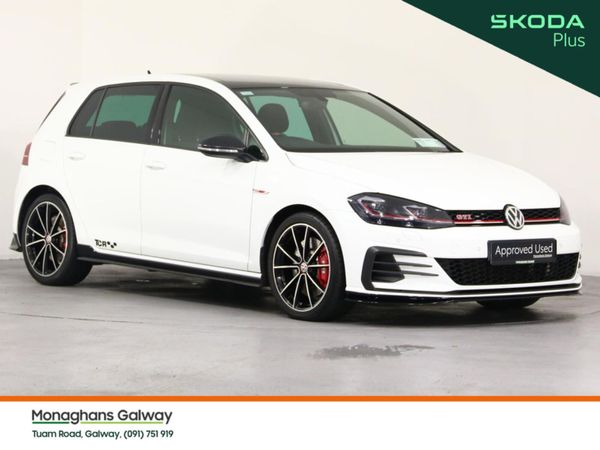 Volkswagen Golf Hatchback, Petrol, 2020, White