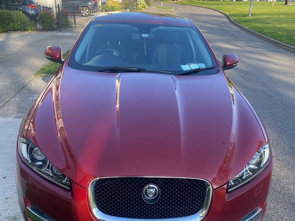 Jaguar XF Saloon, Diesel, 2013, Red