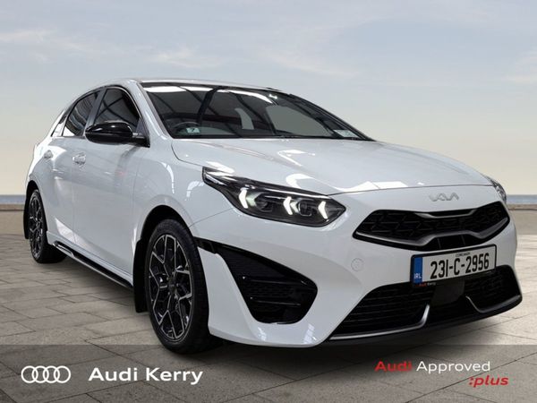 Kia Ceed Hatchback, Diesel Hybrid, 2023, White