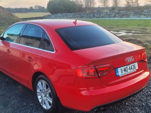 Audi A4 Saloon, Diesel, 2011, Red