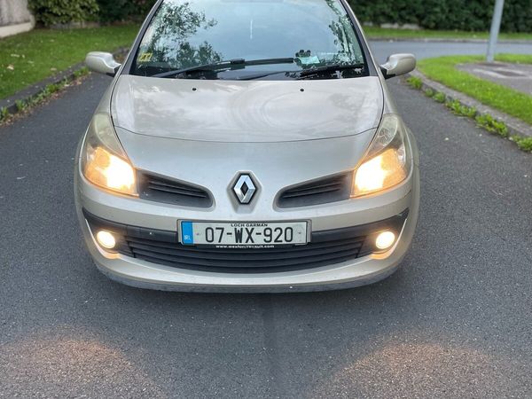 Renault Clio Hatchback, Petrol, 2007, Yellow