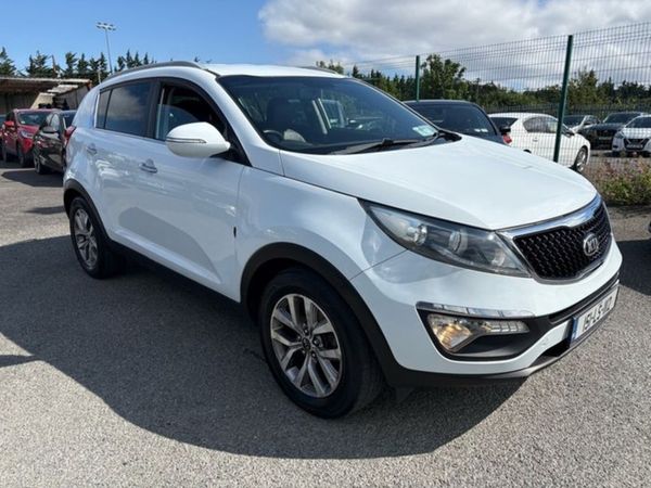 Kia Sportage SUV, Diesel, 2015, White