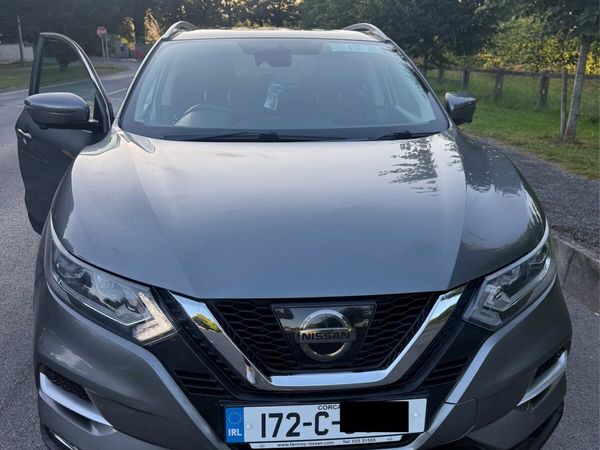 Nissan Qashqai SUV, Diesel, 2017, Grey