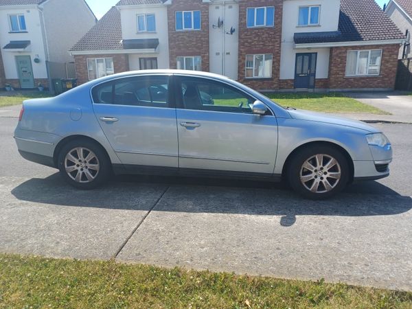 Volkswagen Passat Saloon, Diesel, 2007, Blue