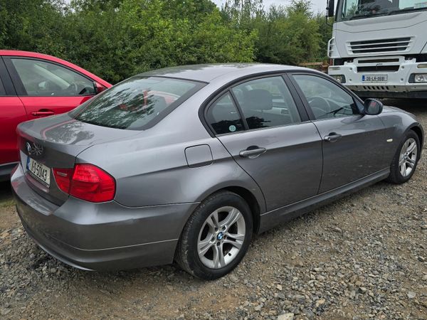 BMW 3-Series Saloon, Diesel, 2011, Grey