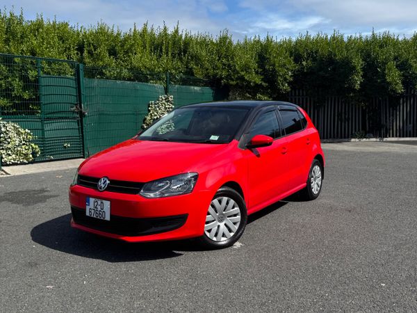 Volkswagen Polo Hatchback, Petrol, 2012, Red