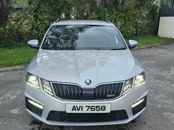 Skoda Octavia Estate, Diesel, 2017, Silver