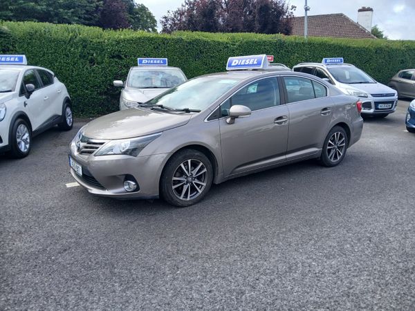 Toyota Avensis Saloon, Diesel, 2015, Bronze