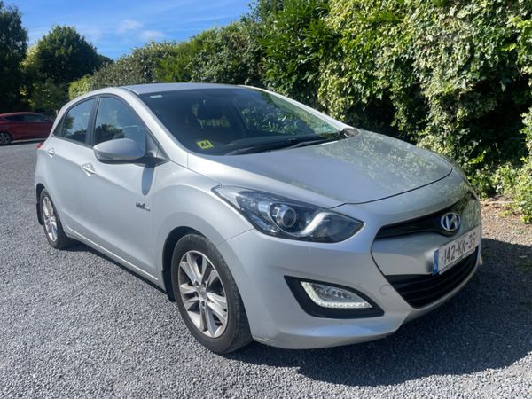 Hyundai i30 Hatchback, Diesel, 2014, Silver