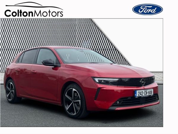 Opel Astra Hatchback, Diesel, 2024, Red