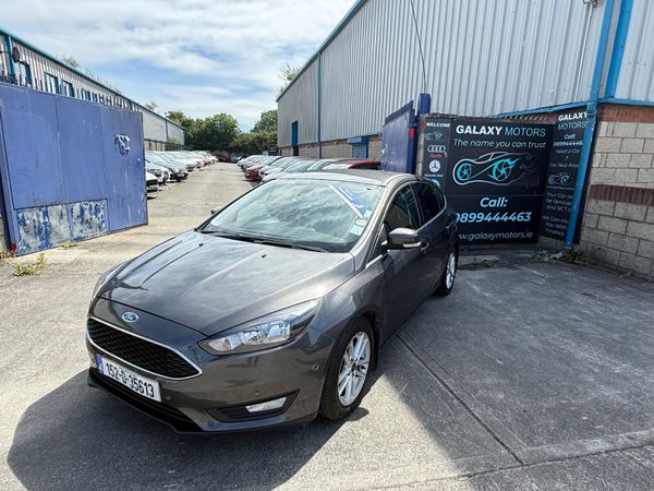 Ford Focus Hatchback, Petrol, 2015, Grey