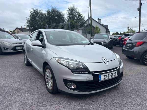 Renault Megane Hatchback, Diesel, 2013, Silver