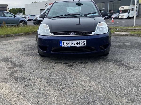 Ford Fiesta Hatchback, Petrol, 2005, Black