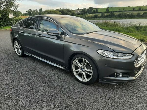 Ford Mondeo Hatchback, Diesel, 2016, Grey