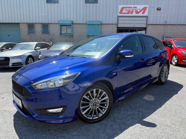 Ford Focus Hatchback, Petrol, 2018, Blue
