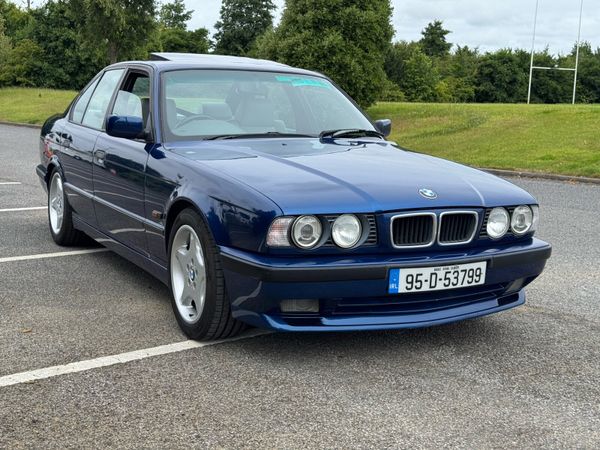 BMW 5-Series Saloon, Petrol, 1995, Blue