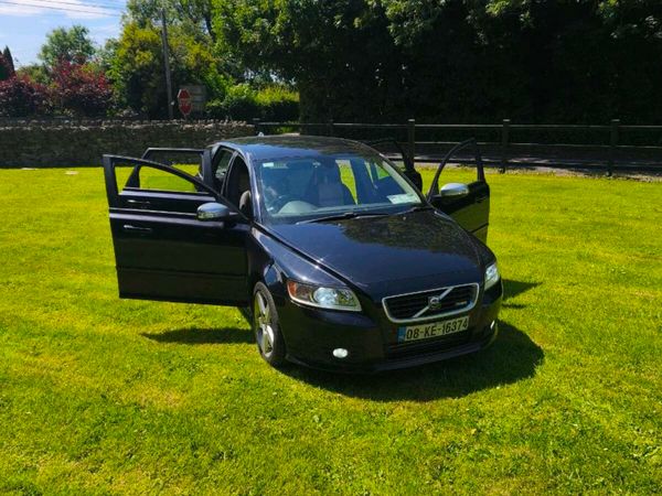 Volvo V50 Estate, Diesel, 2008, Black