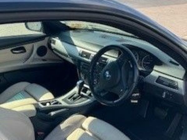 BMW 3-Series Coupe, Petrol, 2011, Grey