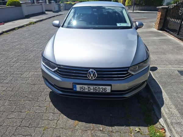 Volkswagen Passat Saloon, Diesel, 2015, Silver