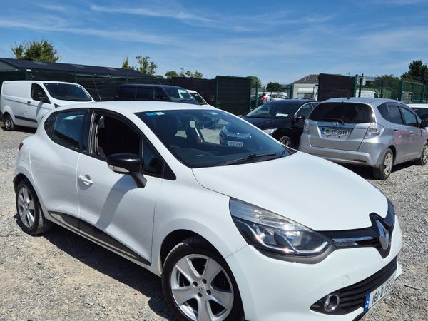 Renault Clio Hatchback, Petrol, 2016, White