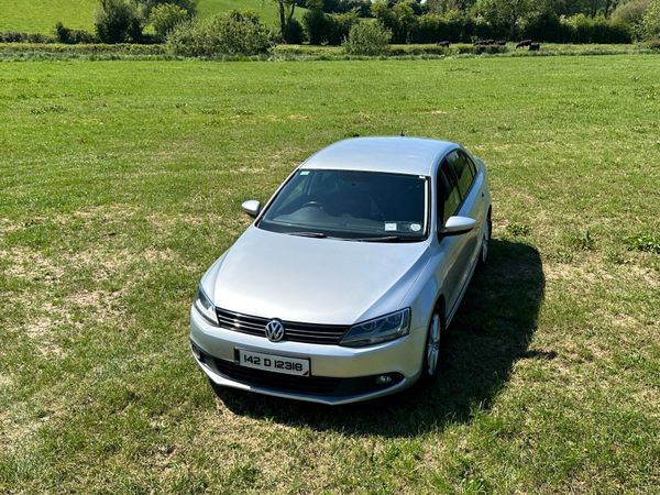 Volkswagen Jetta Saloon, Diesel, 2014, Silver