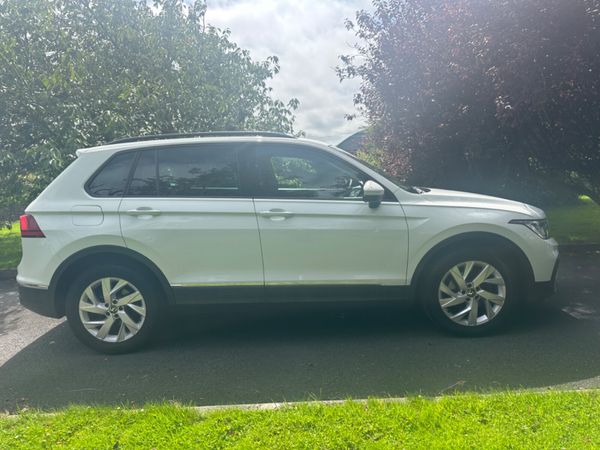 Volkswagen Tiguan SUV, Diesel, 2021, White