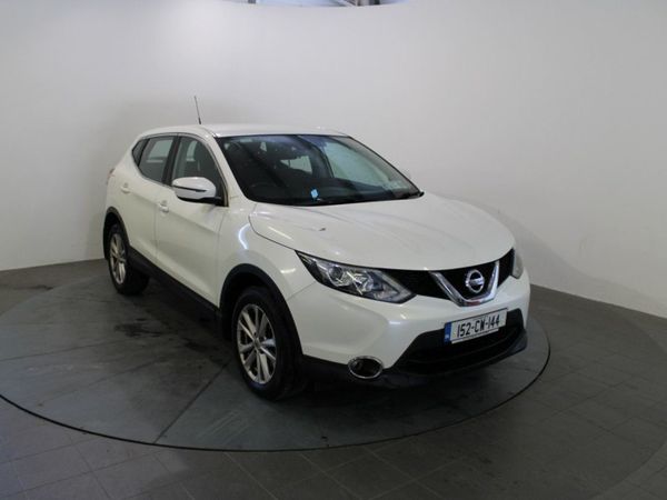 Nissan Qashqai Hatchback, Diesel, 2015, White