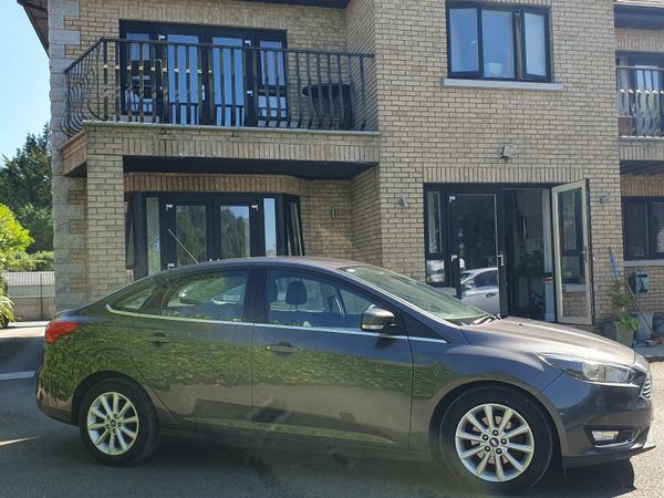 Ford Focus Saloon, Diesel, 2016, Grey