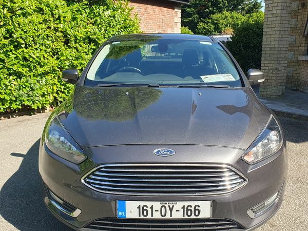 Ford Focus Saloon, Diesel, 2016, Grey