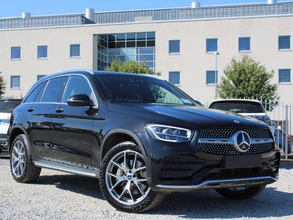 Mercedes-Benz 300 SUV, Petrol Plug-in Hybrid, 2022, Black