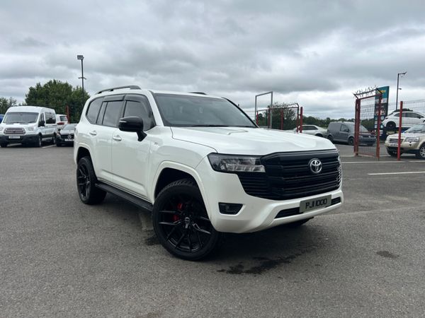 Toyota Land Cruiser Unknown, Unknown, 2023, White