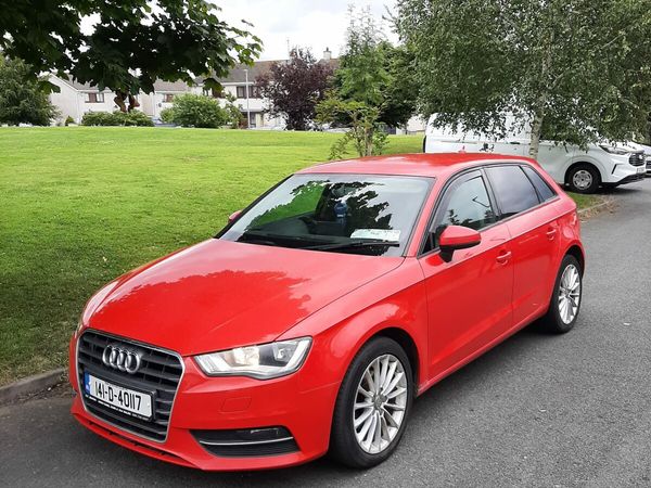 Audi A3 Hatchback, Diesel, 2014, Red