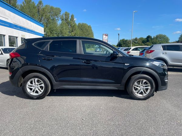 Hyundai Tucson SUV, Diesel, 2017, Black