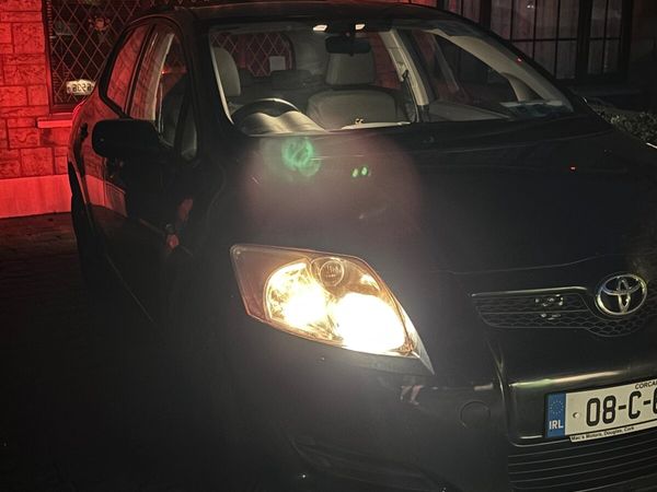 Toyota Auris Hatchback, Petrol, 2008, Black