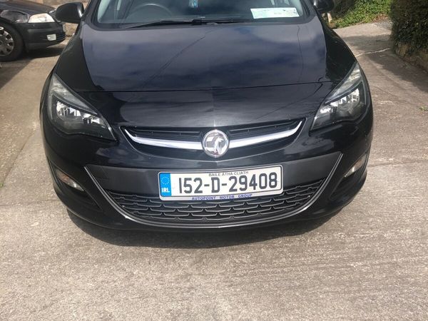 Vauxhall Astra Hatchback, Diesel, 2015, Black