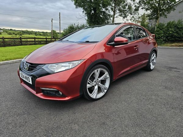 Honda Civic Hatchback, Diesel, 2014, Red