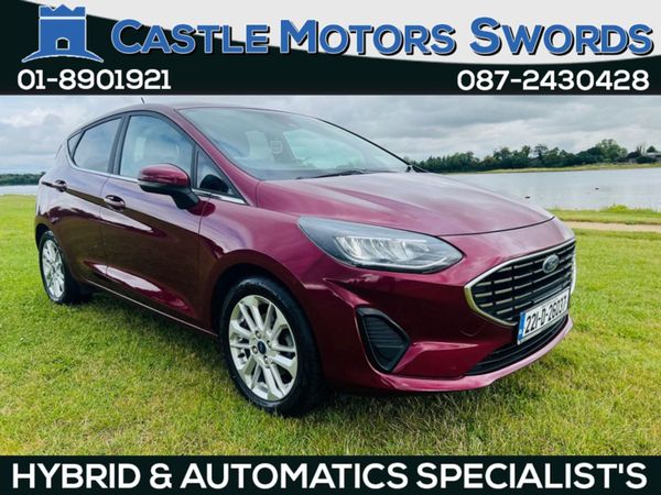 Ford Fiesta Hatchback, Petrol, 2022, Red