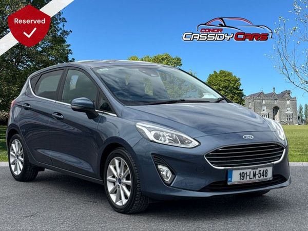Ford Fiesta Hatchback, Diesel, 2019, Blue