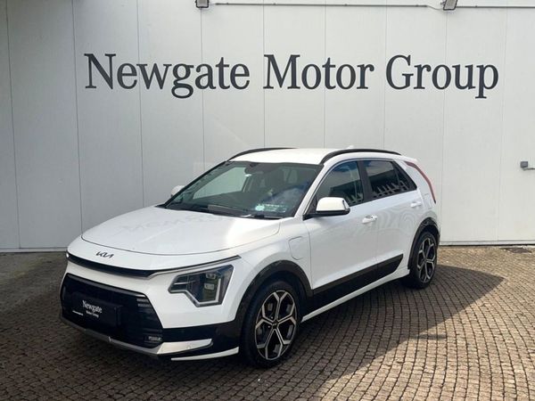 Kia Niro MPV, Hybrid, 2024, White