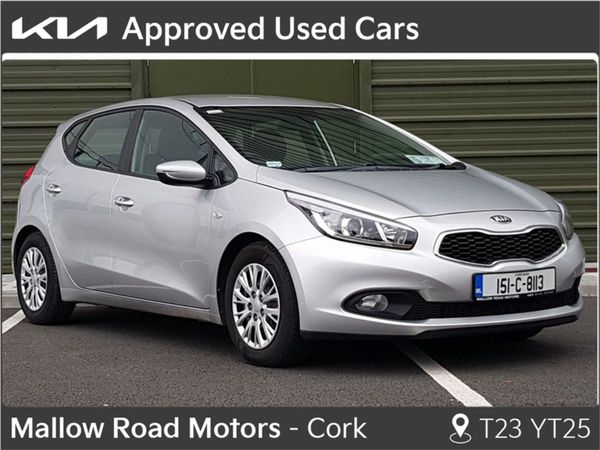 Kia Ceed Hatchback, Petrol, 2015, Silver