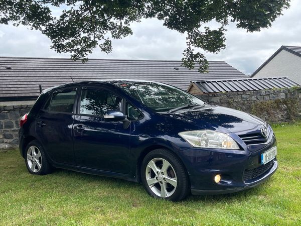 Toyota Auris Hatchback, Diesel, 2010, Blue