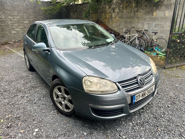 Volkswagen Jetta Saloon, Diesel, 2007, Grey