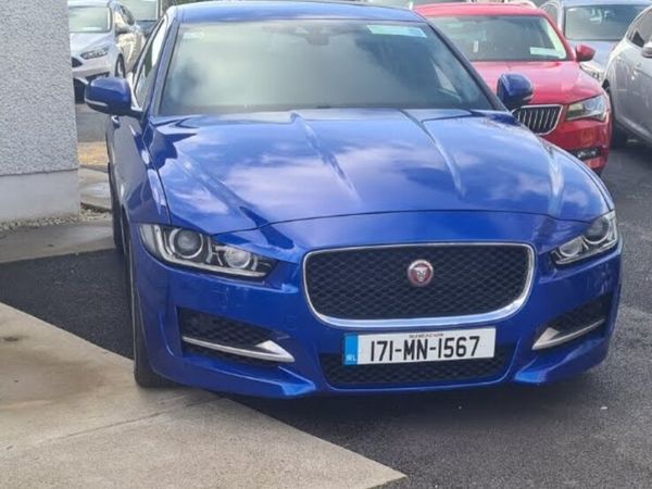 Jaguar XE Saloon, Diesel, 2017, Blue