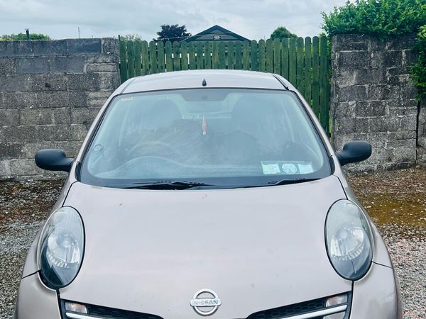 Nissan Micra Hatchback, Petrol, 2007, Gold