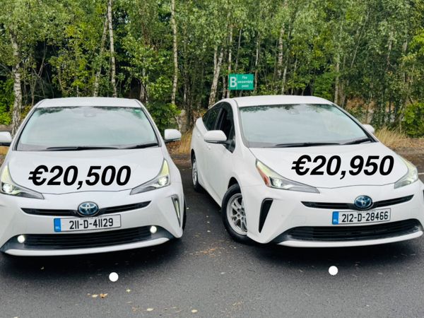 Toyota Prius Saloon, Petrol Hybrid, 2021, Silver