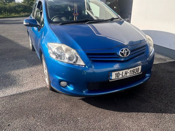 Toyota Auris Hatchback, Diesel, 2010, Blue